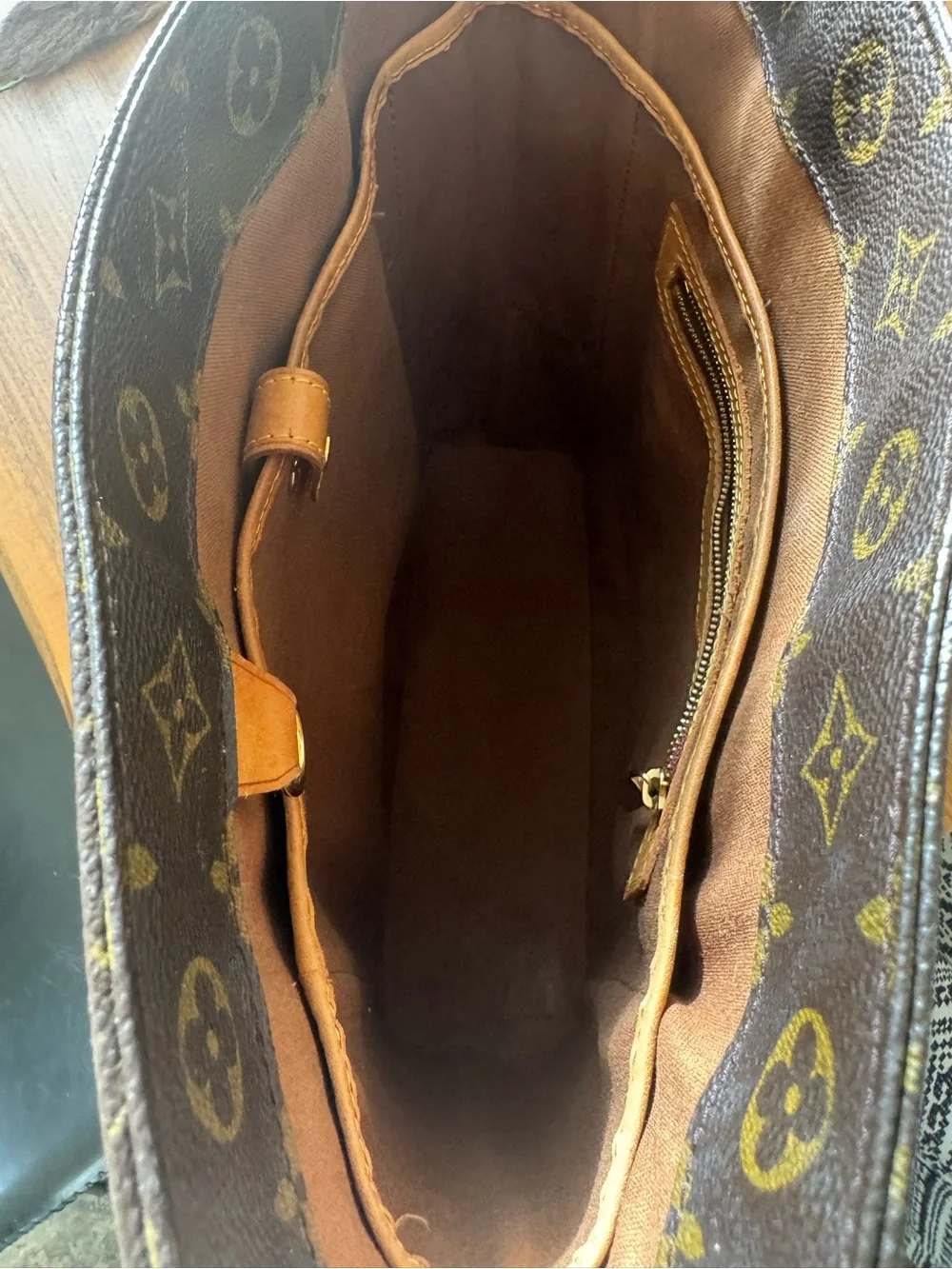 Louis Vuitton Monogram Batignolles Vertical Tote Bag   Authentic and Vintage